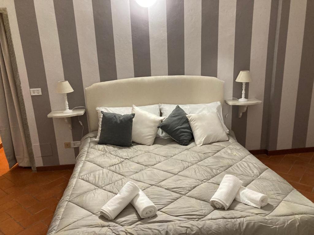 Apartamento La Perla Di Porcellana Santa Maria Novella Florencia Exterior foto